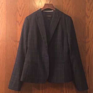 Classic fit plaid blazer